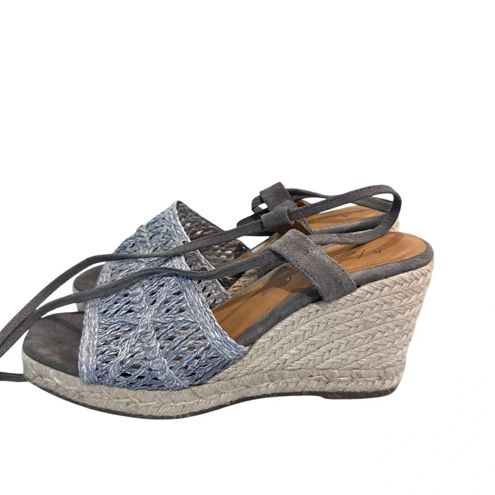 Anthropologie airy basket